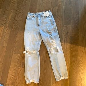 Abercrombie ankle straight jean